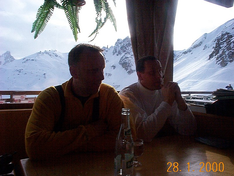 091 Duister duo Paul Leo 1.jpg